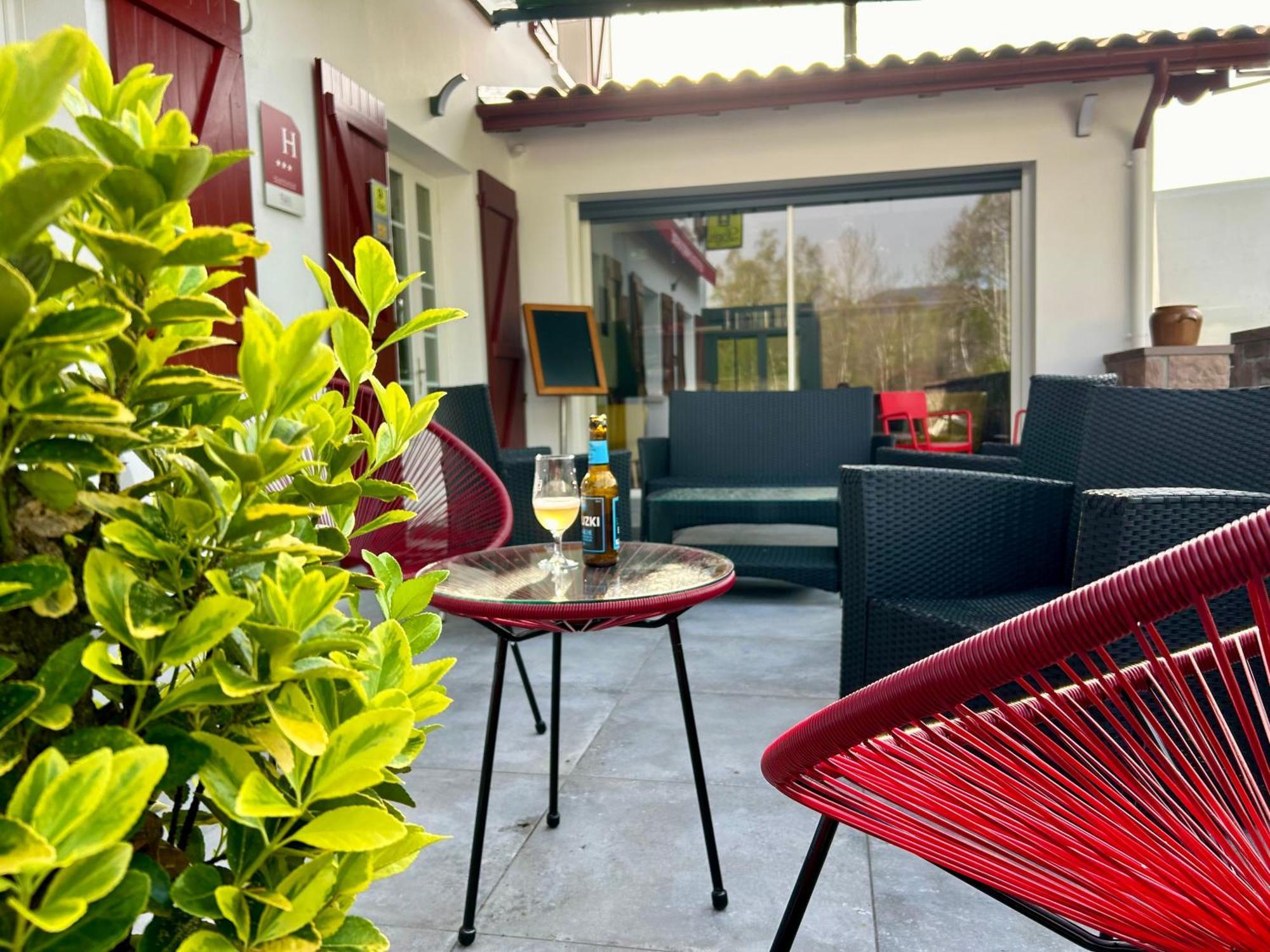 Logis Hotel St Sylvestre Aldudes Екстериор снимка