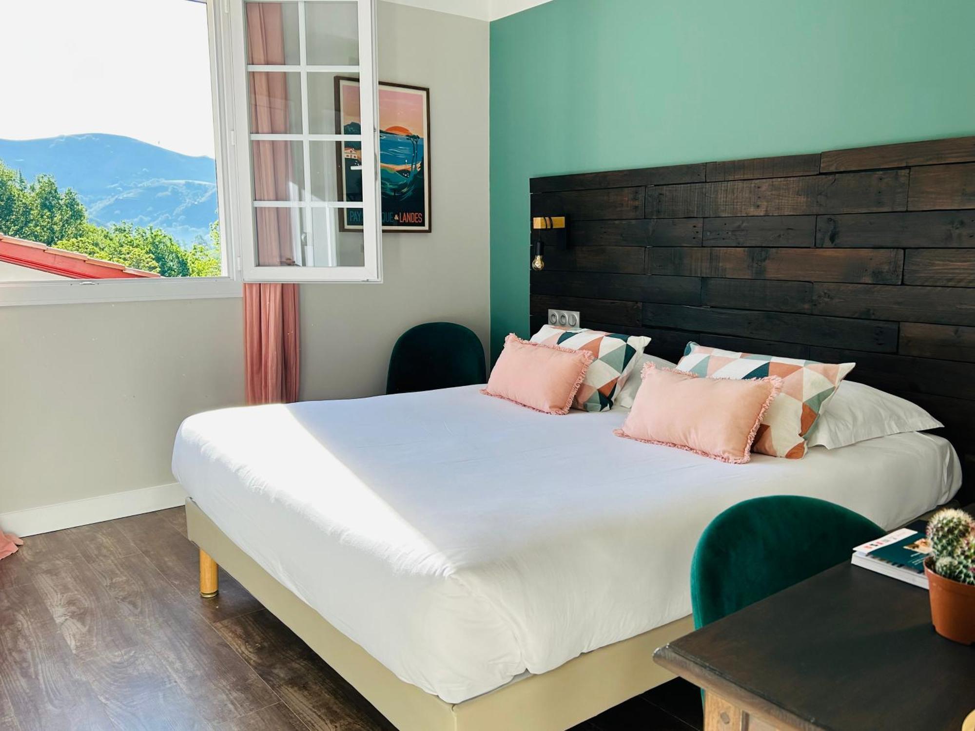 Logis Hotel St Sylvestre Aldudes Екстериор снимка