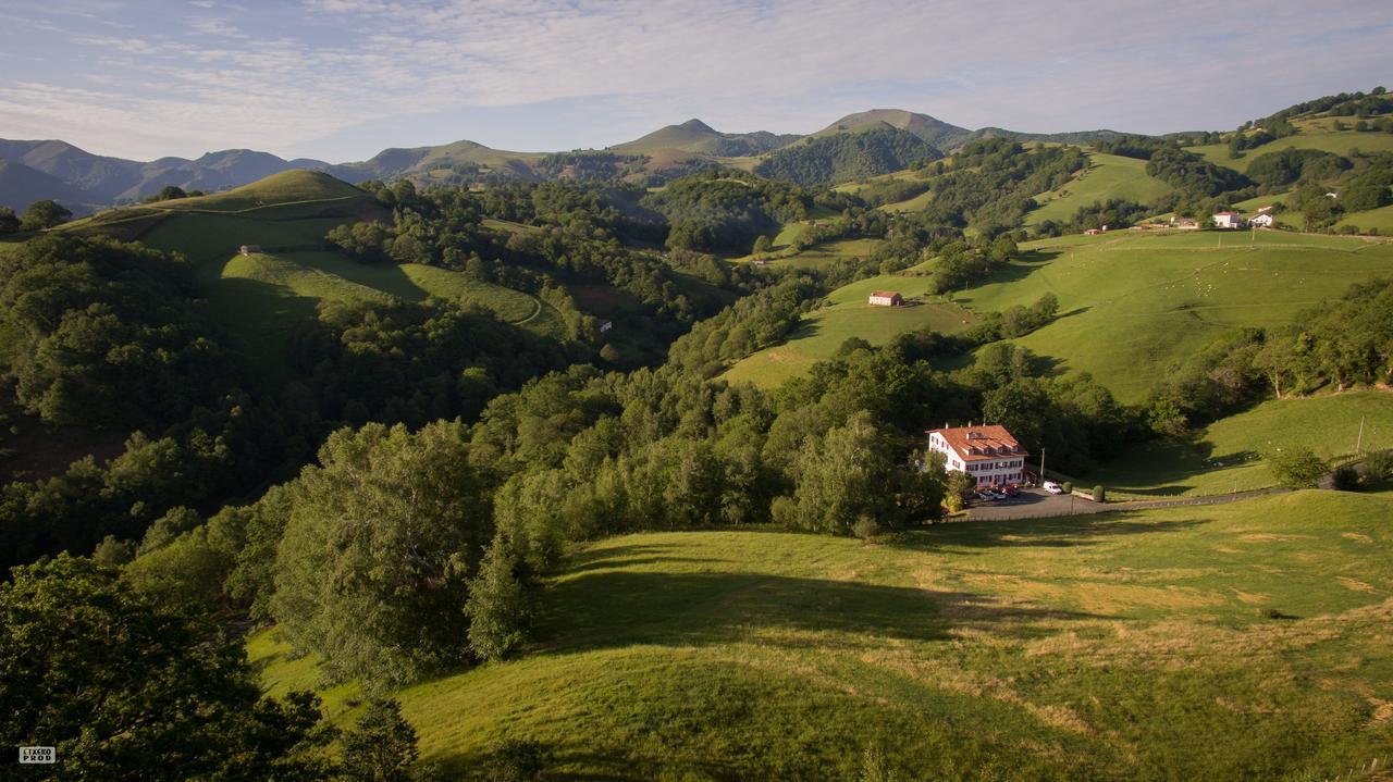 Logis Hotel St Sylvestre Aldudes Екстериор снимка