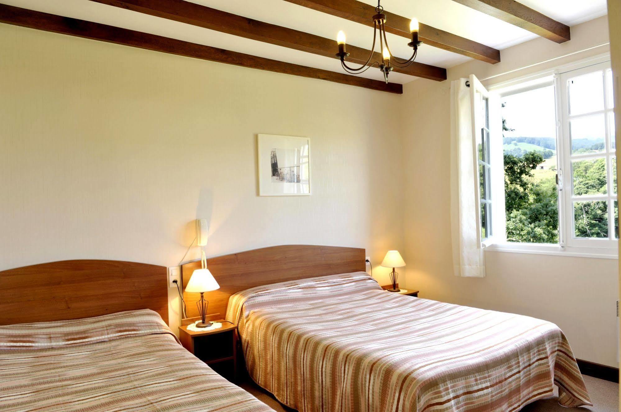 Logis Hotel St Sylvestre Aldudes Екстериор снимка